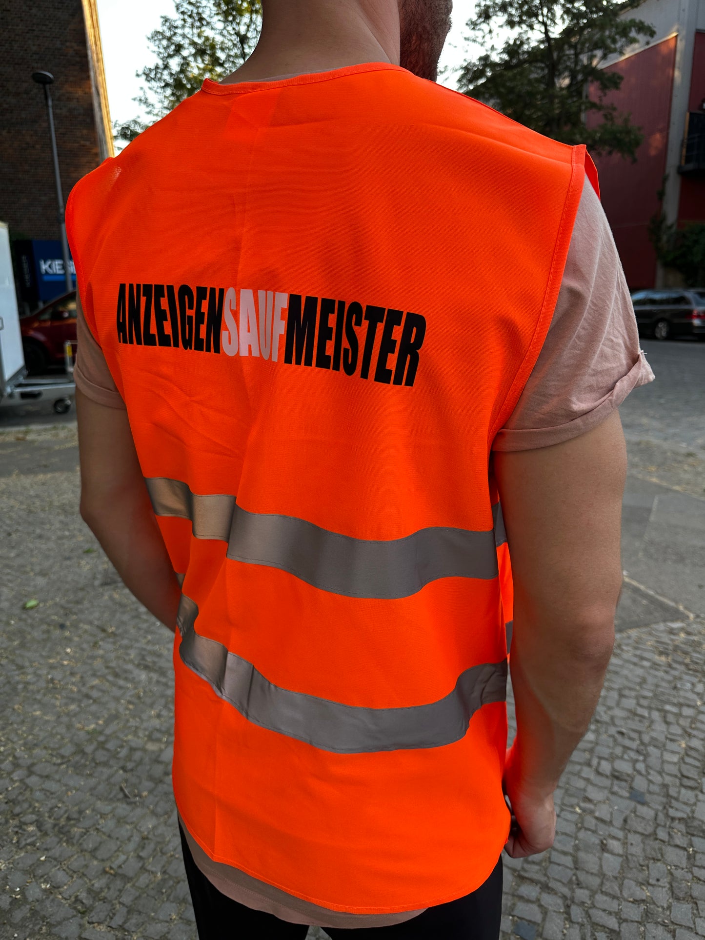 Anzeigensaufmeister Warnweste