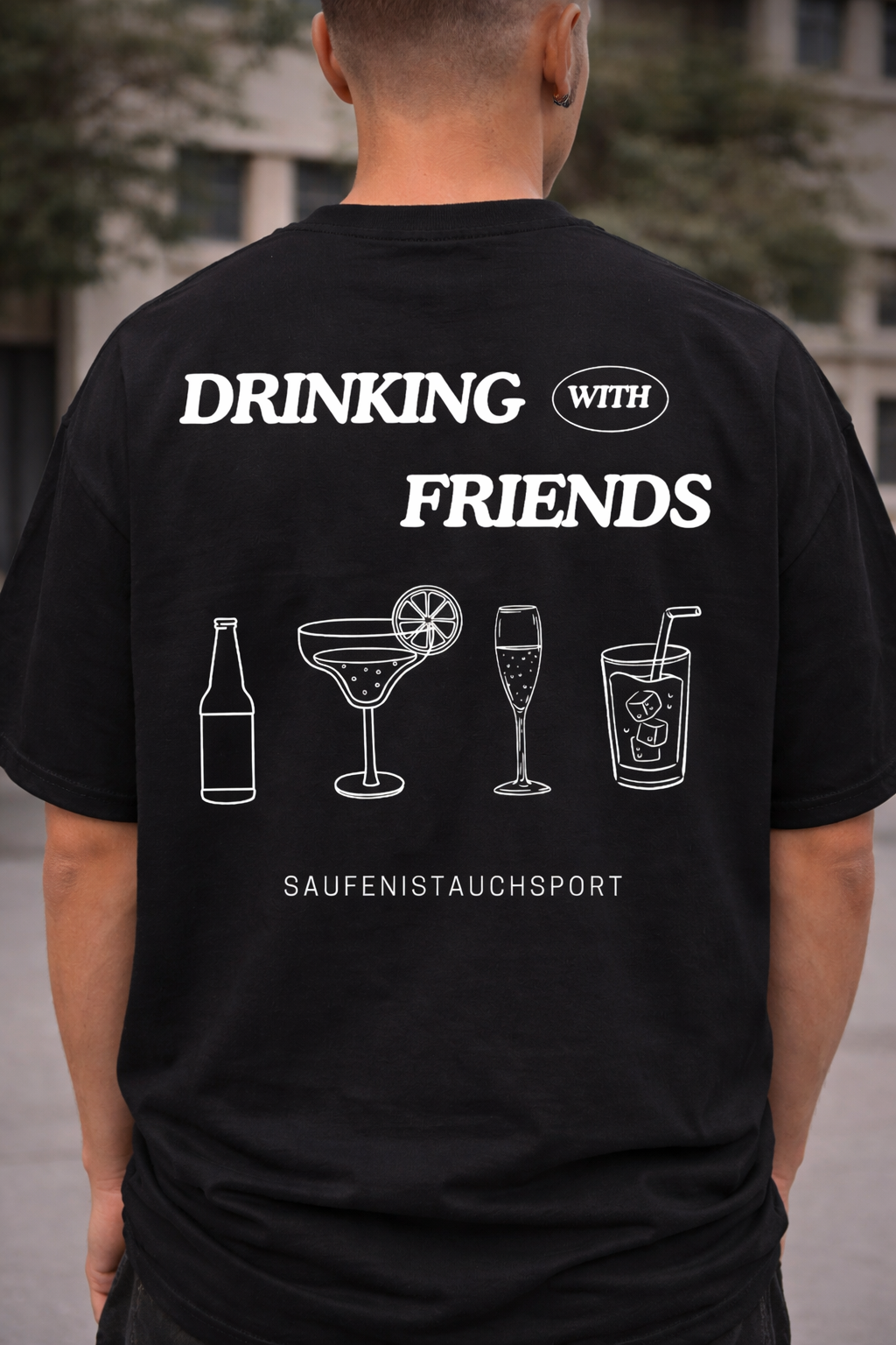Oversized "Drinking with Friends" T-shirt (Bio Baumwolle)